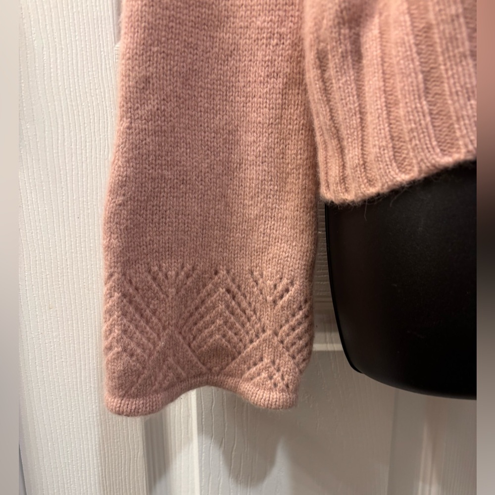 Kate Hill Pink Women's Sweater - Picture 5 of 10